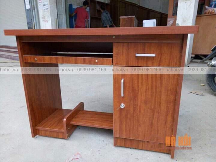 Bàn Nhân Viên Hộc Sâu có phím BVP17