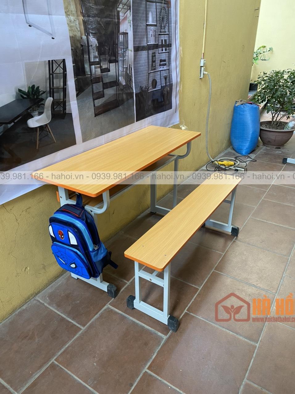 Bộ bàn học sinh rời ghế băng dài không tựa HS01A